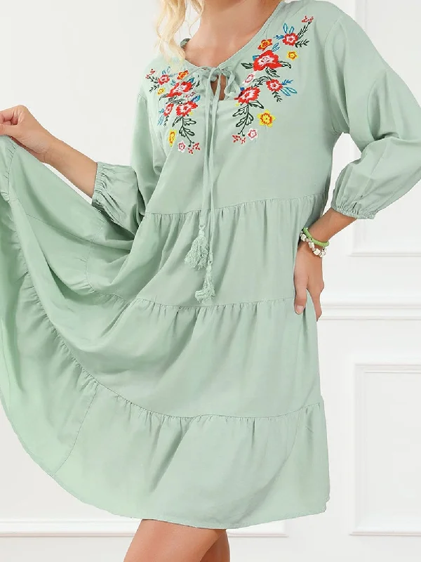 Size Curve Dresses Plus Size Loose Round Neck Floral Casual Chiffon Mini Dress Fashionable Mini Dress with Slits