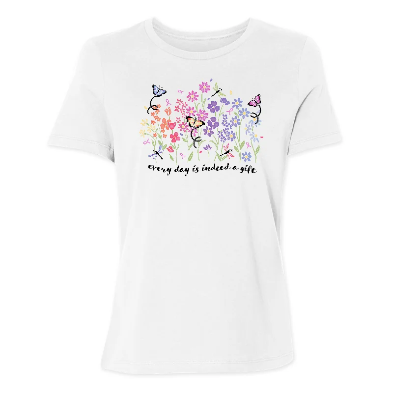 Everyday A Gift Women's T-Shirt Modern Contemporary Chic